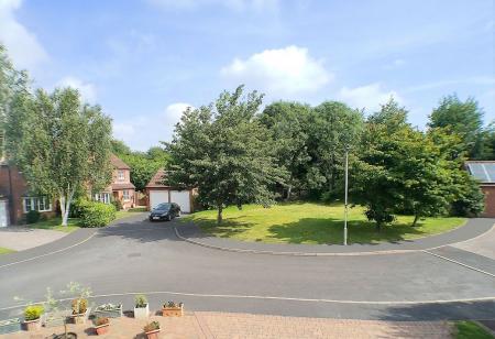 4 bedroom Detached house for sale in Spire View, Bottesford, NG13