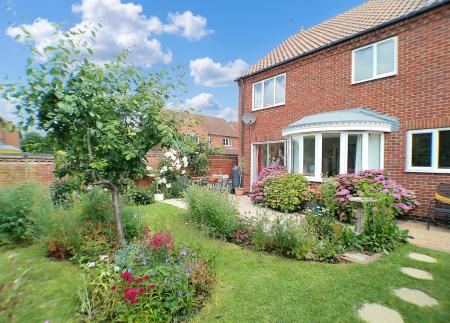 4 bedroom Detached house for sale in Spire View, Bottesford, NG13