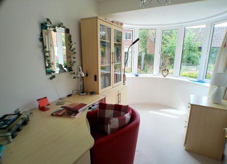 4 bedroom Detached house for sale in Spire View, Bottesford, NG13