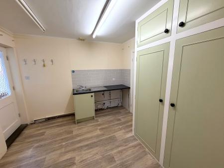 3 bedroom Detached bungalow to let in Bowbridge Lane, Bottesford, NG13
