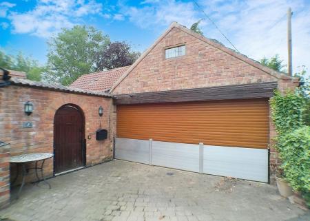 5 bedroom Barn Conversion for sale in Easthorpe Lane, Redmile, NG13