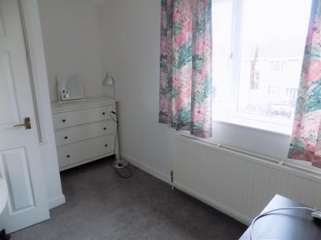 2 bedroom Semi-detached house to let in Milburn Grove, Bingham, NG13