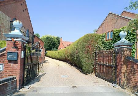 3 bedroom Detached bungalow for sale in Chapel Lane, Granby, NG13
