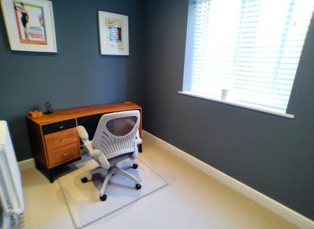 4 bedroom Detached house for sale in Sutton-Cum-Granby, Nottingham, NG13