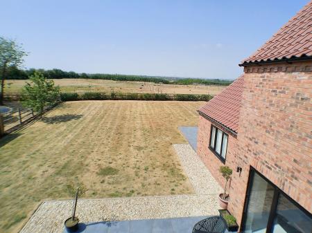 4 bedroom Detached house for sale in Sutton-Cum-Granby, Nottingham, NG13