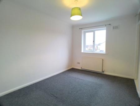 2 bedroom Terraced House to let in Brendon Grove, Bingham, NG13