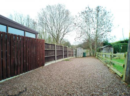 2 bedroom Terraced House to let in Brendon Grove, Bingham, NG13
