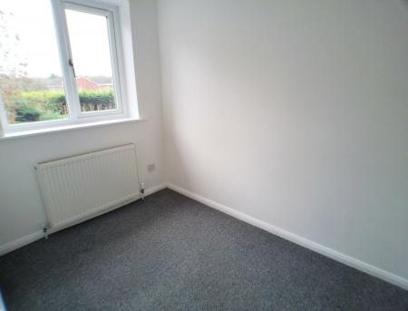 2 bedroom Terraced House to let in Brendon Grove, Bingham, NG13