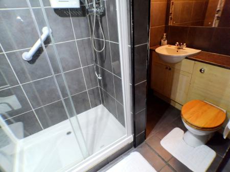 4 bedroom Detached house for sale in Rutland Square, Barkestone, NG13