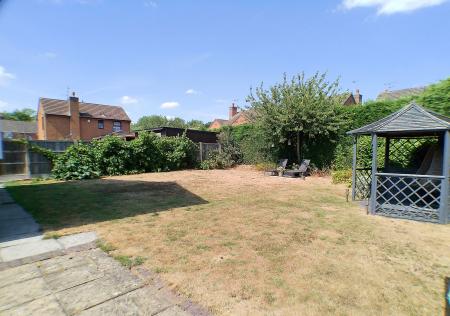 4 bedroom Detached house for sale in Copeland Grove, Bingham, NG13