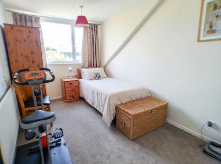 3 bedroom Semi-detached house for sale in Bowbridge Gardens, Bottesford, NG13