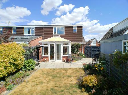 3 bedroom Semi-detached house for sale in Bowbridge Gardens, Bottesford, NG13