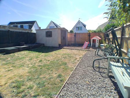 3 bedroom Semi-detached house for sale in Day Bell Close, Bottesford, NG13