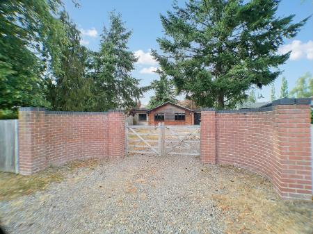3 bedroom Detached bungalow for sale in Conery Lane, Whatton, NG13