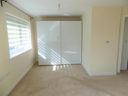 3 bedroom Semi-detached house to let in Jersey Gardens, Nottingham, NG3