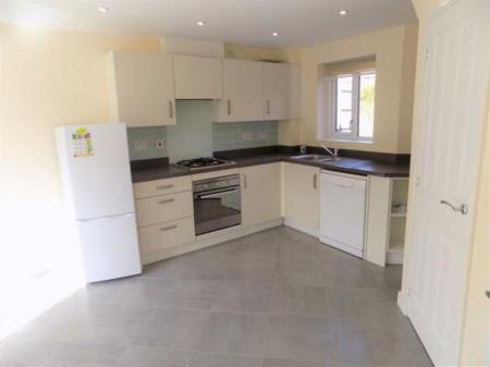 3 bedroom Semi-detached house to let in Jersey Gardens, Nottingham, NG3