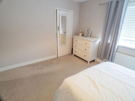 2 bedroom End of terrace house for sale in Trenchard Close, Newton, NG13