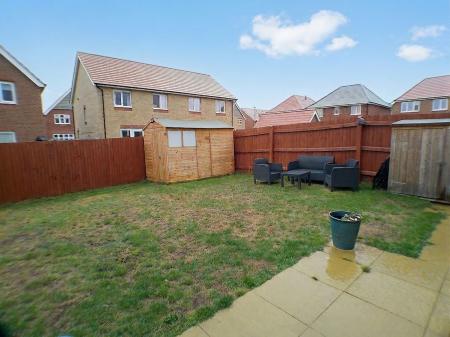 3 bedroom Semi-detached house for sale in Sedbergh Close, Newton, NG13