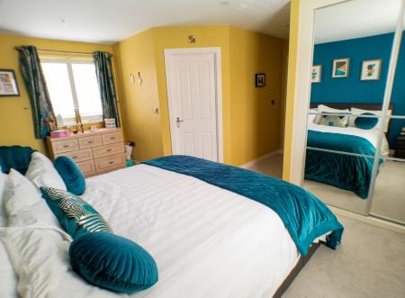 4 bedroom Detached house for sale in Hampden Road, Newton, NG13