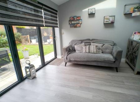 4 bedroom Detached house for sale in Hampden Road, Newton, NG13