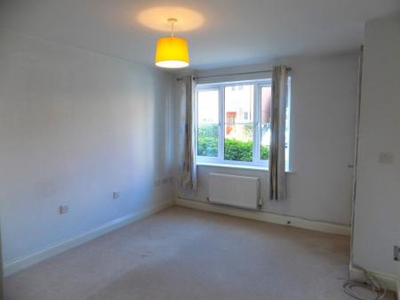 3 bedroom Terraced House to let in Frome Gardens, Bingham, NG13