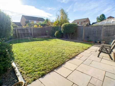 3 bedroom End of terrace house for sale in Charlock Gardens, Bingham, NG13