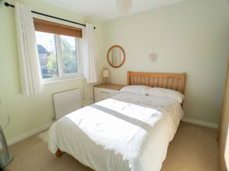 3 bedroom End of terrace house for sale in Charlock Gardens, Bingham, NG13