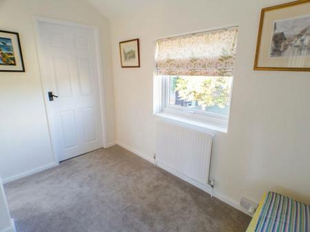 3 bedroom Terraced House for sale in Butler Close, Cropwell Butler, NG12