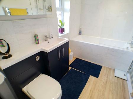 3 bedroom Terraced House for sale in Butler Close, Cropwell Butler, NG12