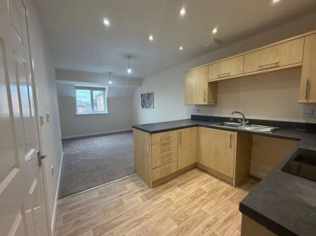 2 bedroom Flat to let in Wyberton West Road, Boston, PE21