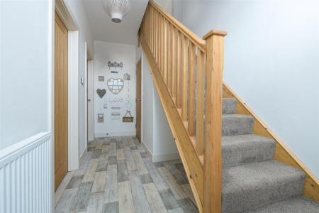 3 bedroom Terraced House to let in De Montfort Gardens, Boston, PE21