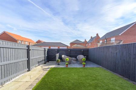 3 bedroom Terraced House to let in De Montfort Gardens, Boston, PE21