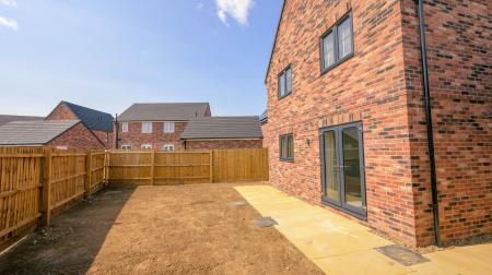 3 bedroom Detached house to let in Elm Close, Kirton, PE20