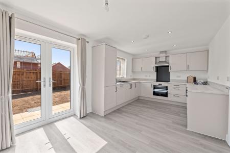3 bedroom Detached house to let in Elm Close, Kirton, PE20