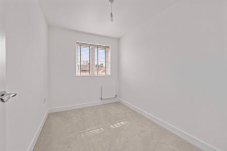 3 bedroom Detached house to let in Elm Close, Kirton, PE20