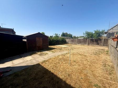 2 bedroom Semi-detached house to let in Station Road, Old Leake, PE22
