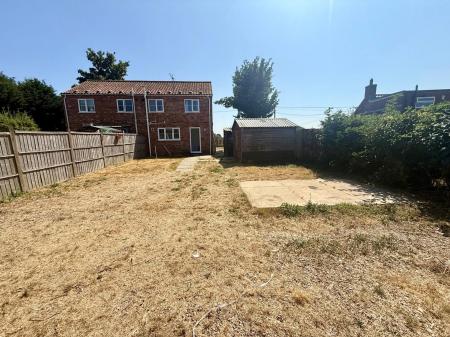 2 bedroom Semi-detached house to let in Station Road, Old Leake, PE22