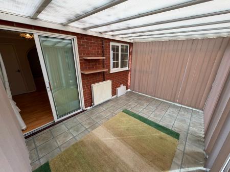 3 bedroom Semi-detached house to let in Parsons Drive, Boston, PE21