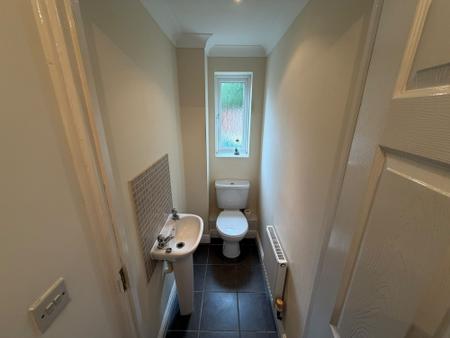 3 bedroom End of terrace house to let in Oldman Close, Boston, PE21