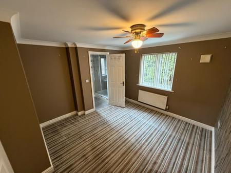 3 bedroom End of terrace house to let in Oldman Close, Boston, PE21