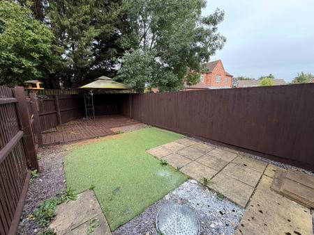 3 bedroom End of terrace house to let in Oldman Close, Boston, PE21