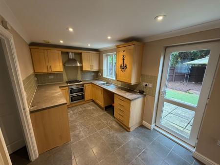 3 bedroom End of terrace house to let in Oldman Close, Boston, PE21