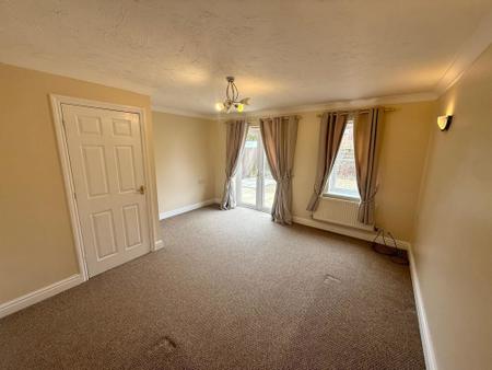 2 bedroom Terraced House to let in Rider Gardens, Fishtoft, PE21