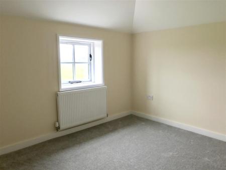 3 bedroom Terraced House to let in Sibsey Court, Sibsey, PE22