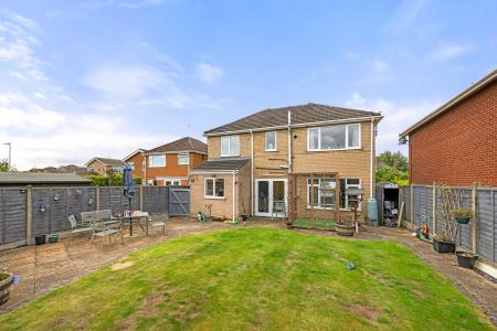 4 bedroom Detached house for sale in Causeway, Boston, PE21