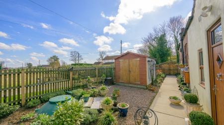 2 bedroom Detached house for sale in Chapel Road, Tumby Woodside, Boston, PE22
