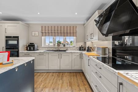 4 bedroom Detached house for sale in Church Road, Freiston, Boston, PE22