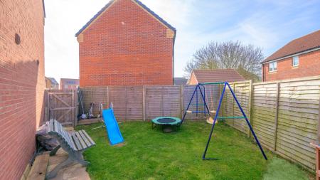 3 bedroom Semi-detached house for sale in Clover Walk, Boston, PE21