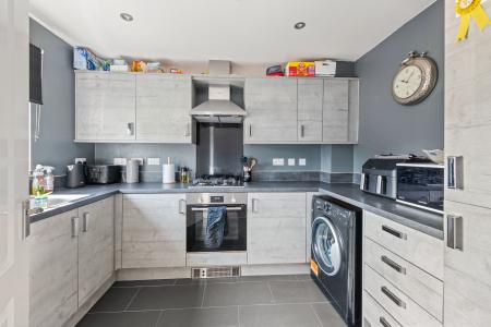 3 bedroom Semi-detached house for sale in Clover Walk, Boston, PE21