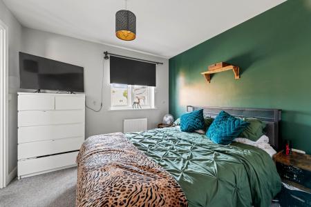 3 bedroom Semi-detached house for sale in Clover Walk, Boston, PE21